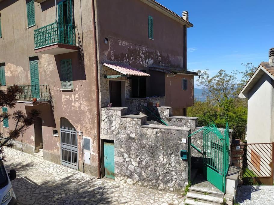 G-House Apartment Rocca di Cave Ngoại thất bức ảnh