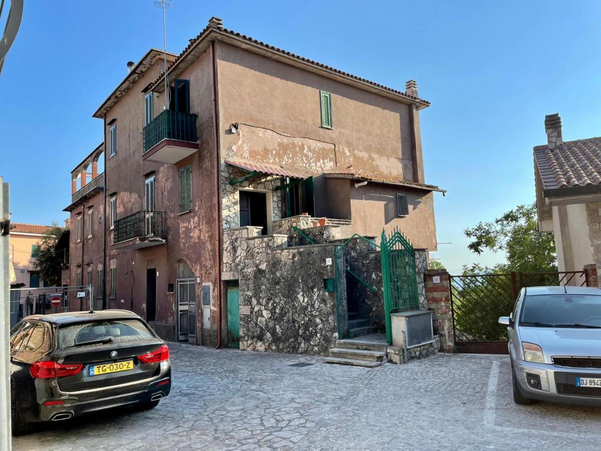 G-House Apartment Rocca di Cave Ngoại thất bức ảnh